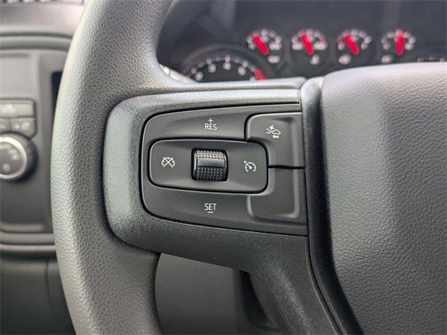new 2025 Chevrolet Silverado 1500 car, priced at $42,334