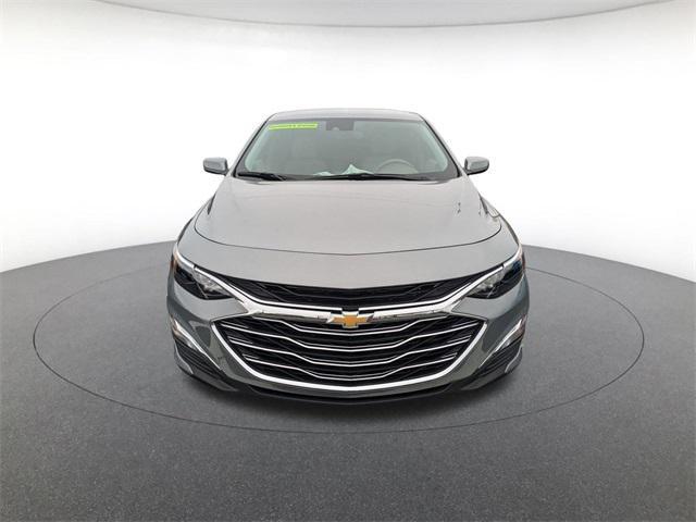 new 2025 Chevrolet Malibu car, priced at $26,366