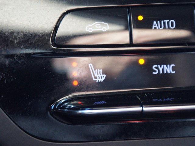 used 2023 Buick Envision car, priced at $25,589