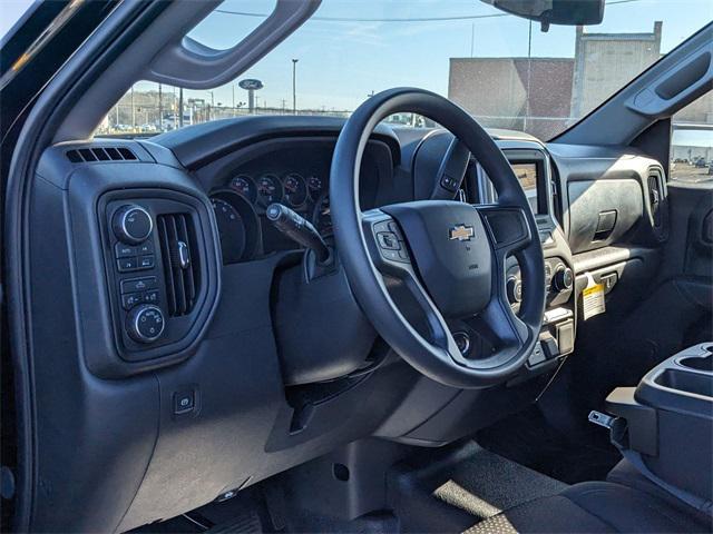 new 2025 Chevrolet Silverado 1500 car, priced at $40,810