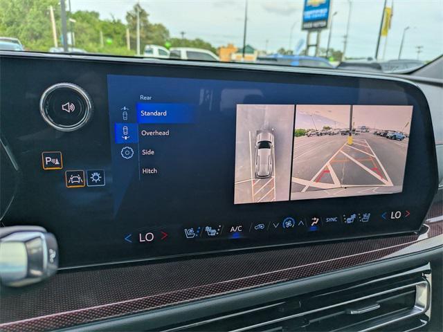 new 2025 Chevrolet Traverse car, priced at $57,420