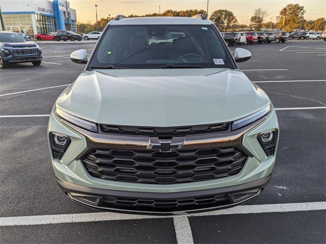 new 2025 Chevrolet TrailBlazer car, priced at $29,260