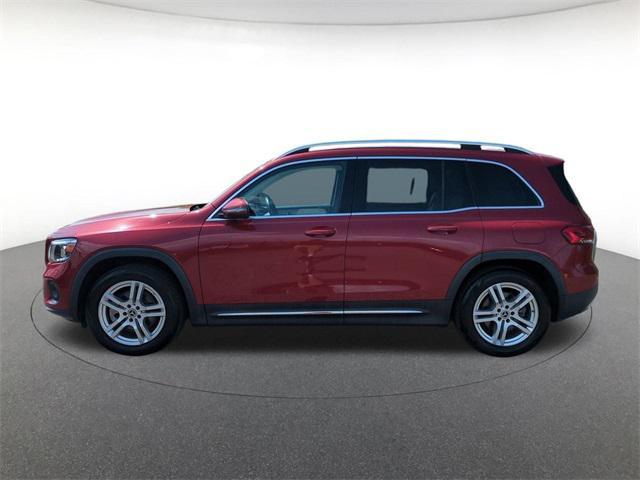 used 2020 Mercedes-Benz GLB 250 car, priced at $27,252