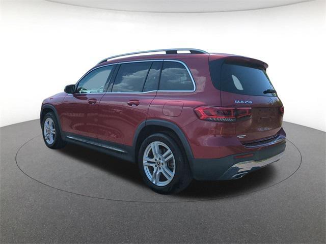 used 2020 Mercedes-Benz GLB 250 car, priced at $27,252