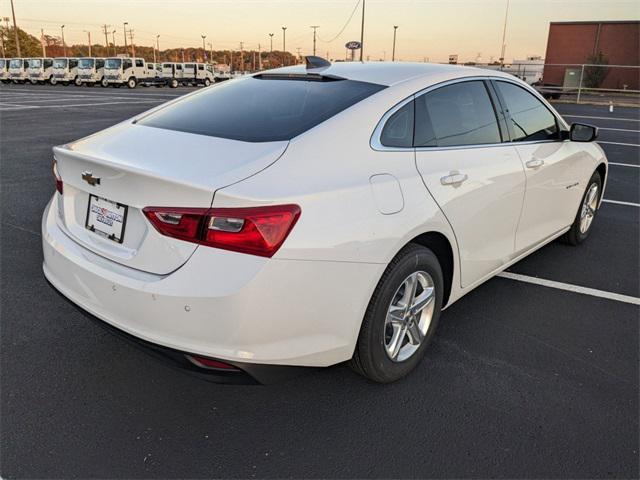 new 2025 Chevrolet Malibu car, priced at $26,795