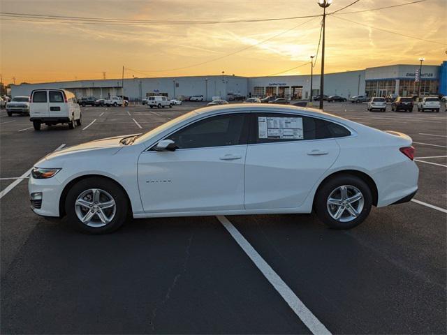 new 2025 Chevrolet Malibu car, priced at $26,795