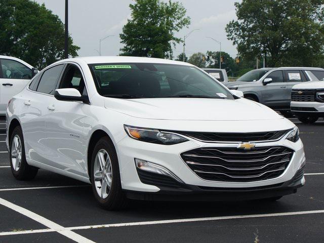 new 2025 Chevrolet Malibu car, priced at $26,889