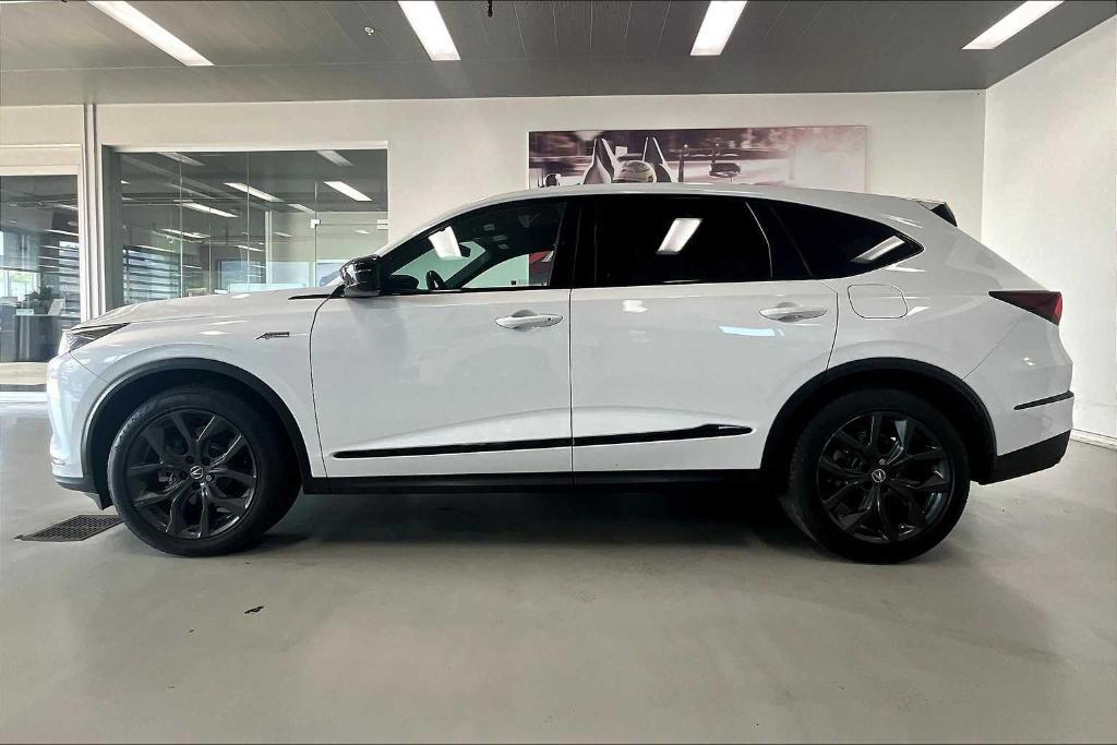 used 2022 Acura MDX car, priced at $45,990