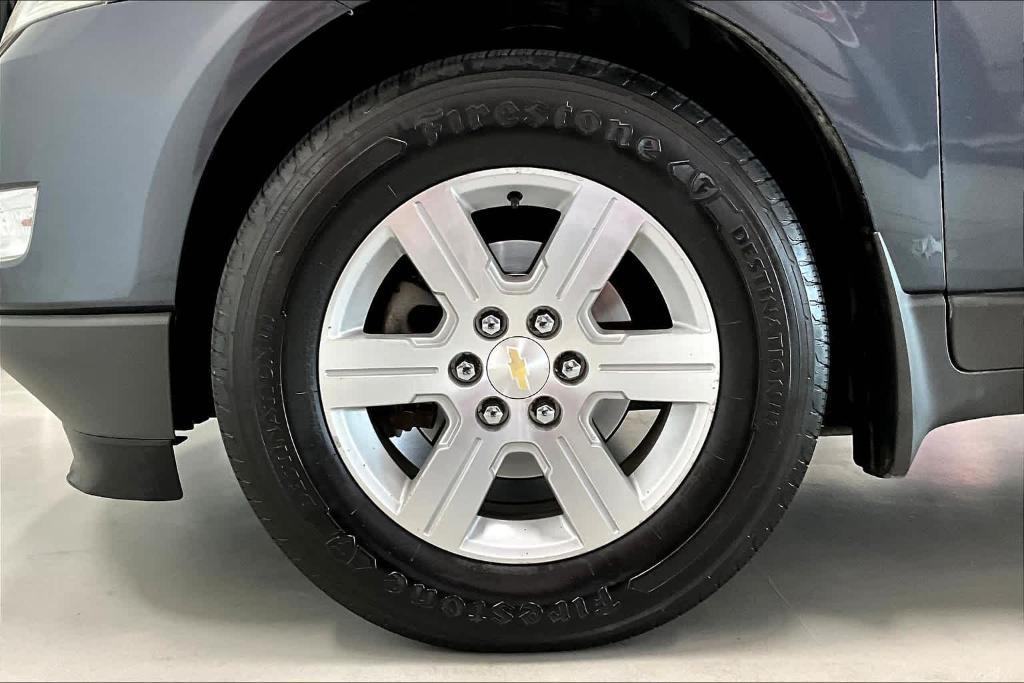 used 2011 Chevrolet Traverse car, priced at $5,290