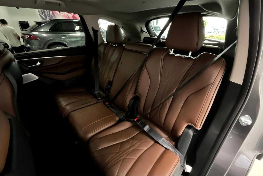 new 2026 Acura MDX car, priced at $68,850