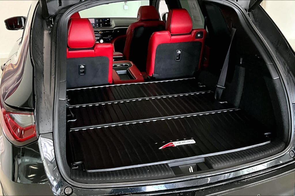 used 2022 Acura MDX car, priced at $39,947