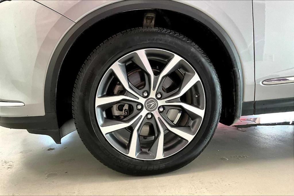 used 2022 Acura MDX car, priced at $37,617