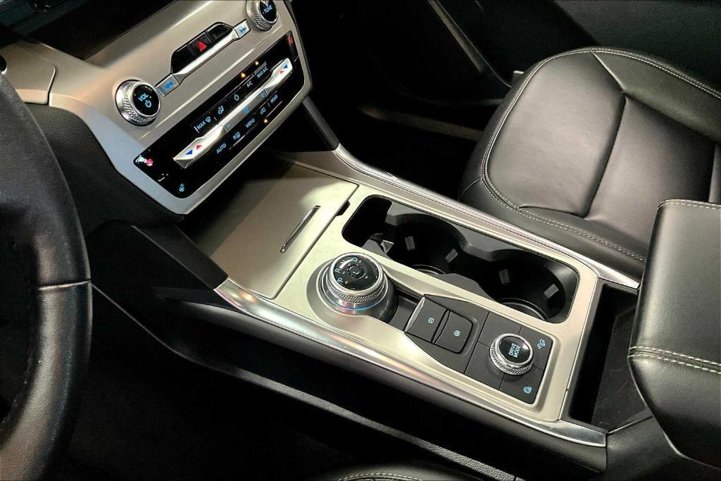used 2022 Ford Explorer car, priced at $33,980