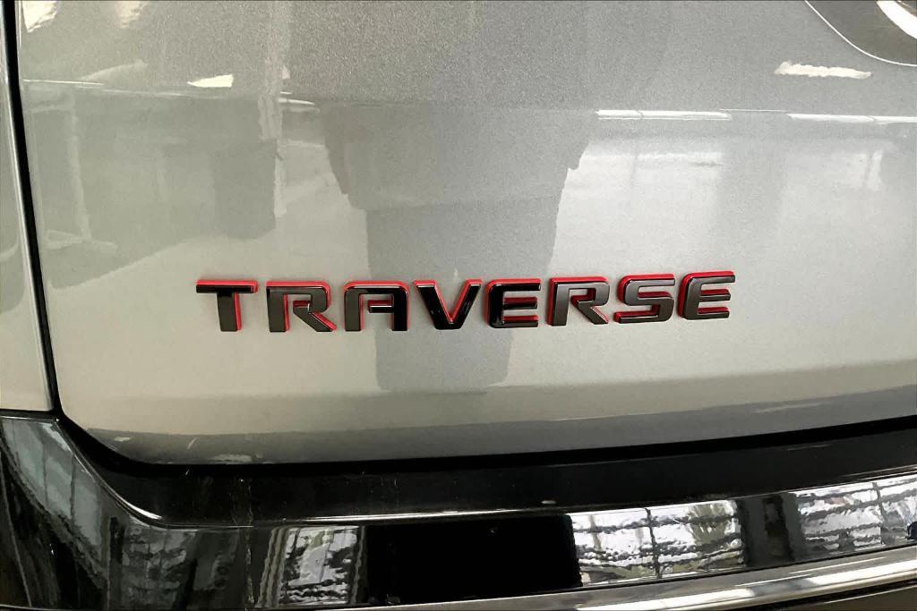used 2023 Chevrolet Traverse car, priced at $38,957