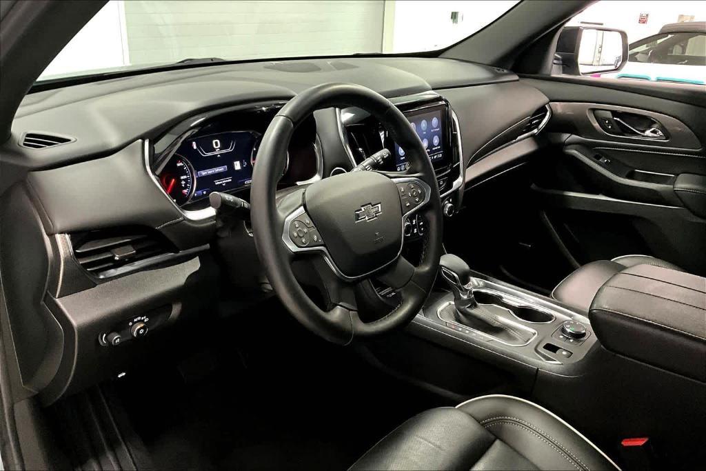 used 2023 Chevrolet Traverse car, priced at $38,957