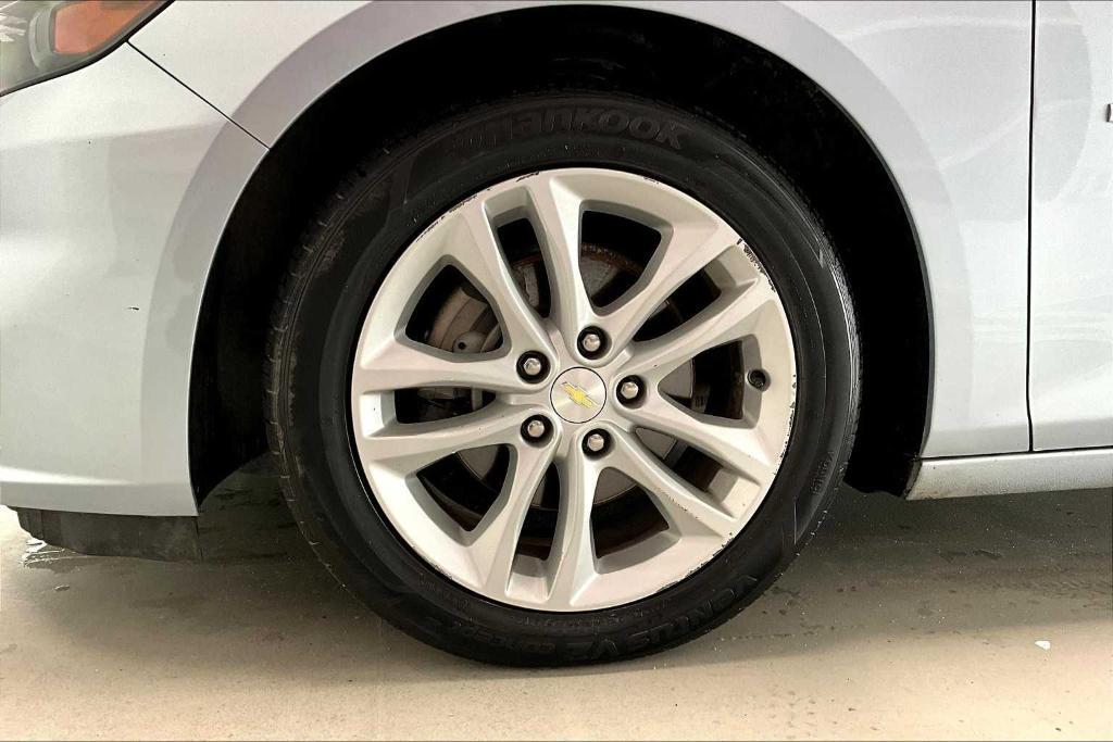 used 2018 Chevrolet Malibu car, priced at $12,947