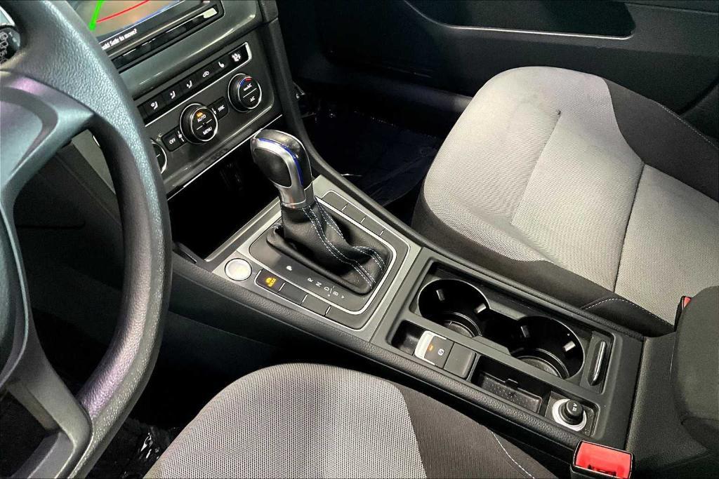 used 2016 Volkswagen e-Golf car, priced at $9,970