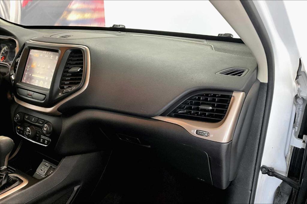 used 2017 Jeep Cherokee car, priced at $10,987