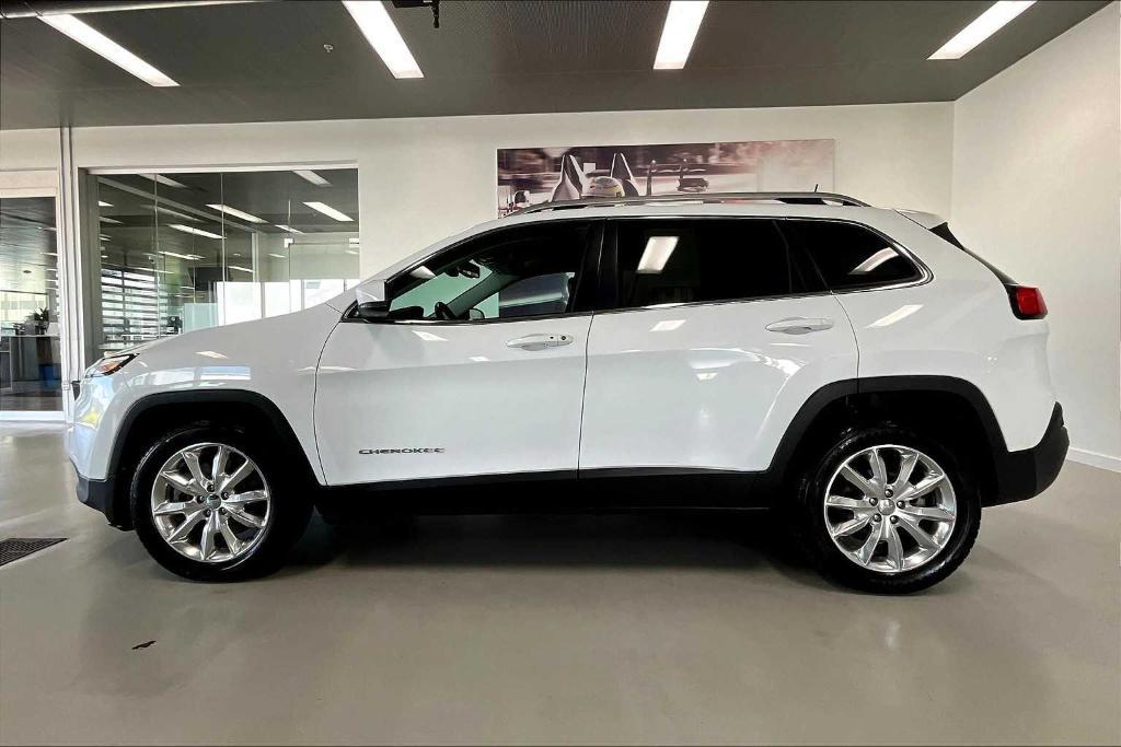 used 2017 Jeep Cherokee car, priced at $10,987