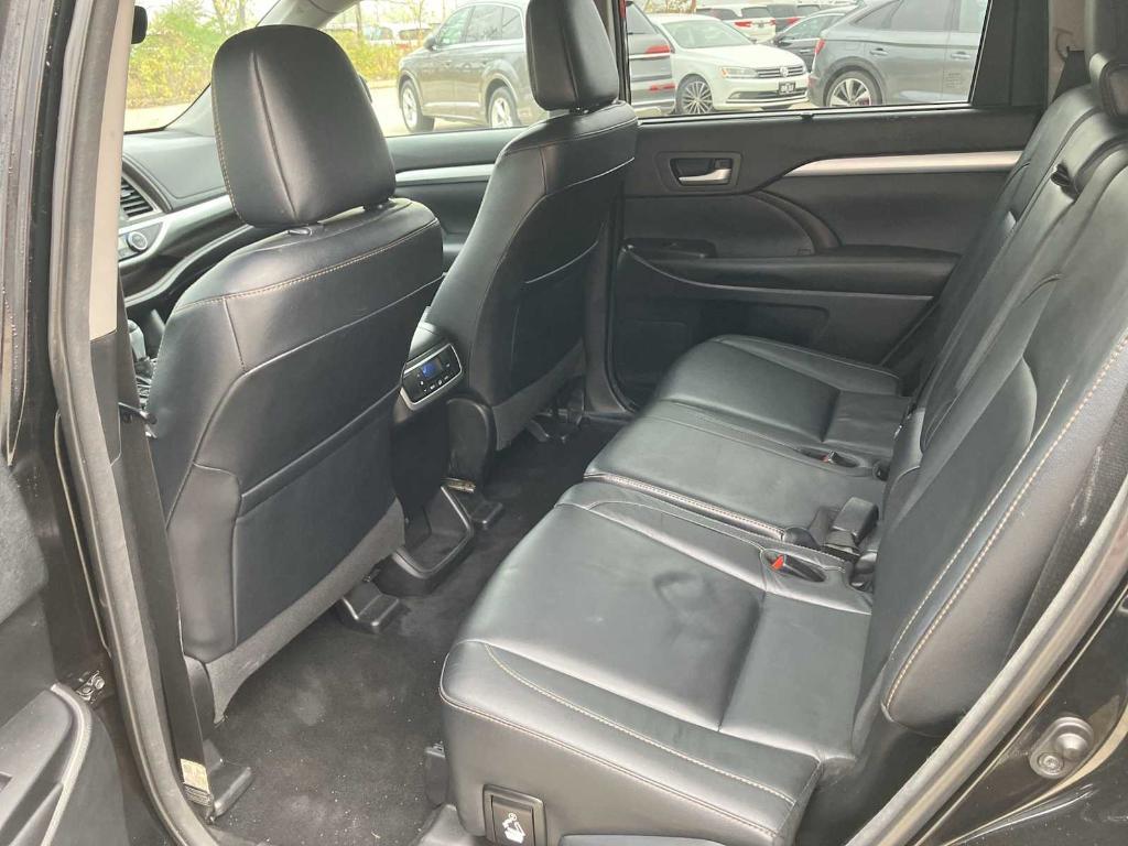 used 2018 Toyota Highlander car, priced at $20,990
