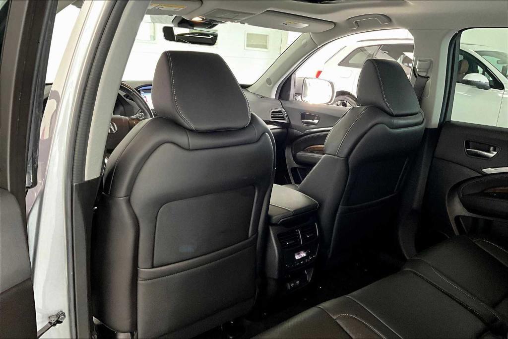 used 2019 Acura MDX car, priced at $28,092