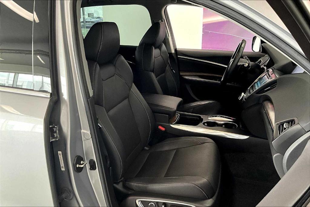 used 2019 Acura MDX car, priced at $28,092