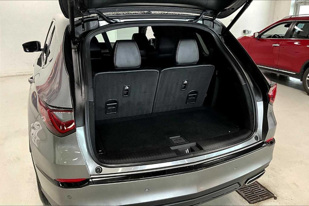 used 2023 Acura MDX car, priced at $46,590