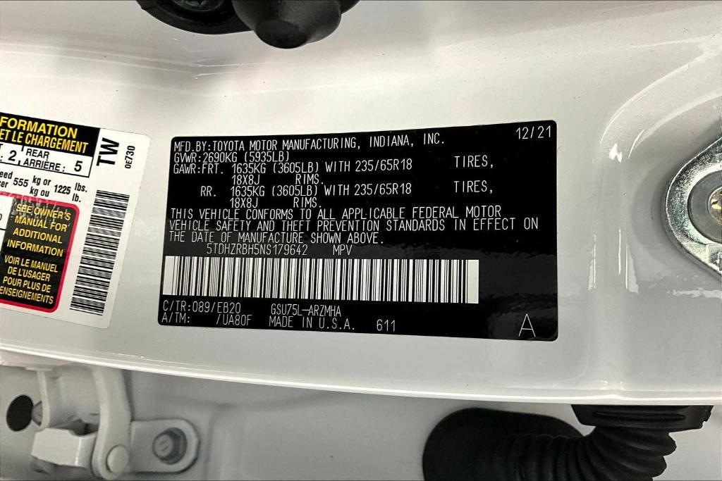 used 2022 Toyota Highlander car, priced at $39,406