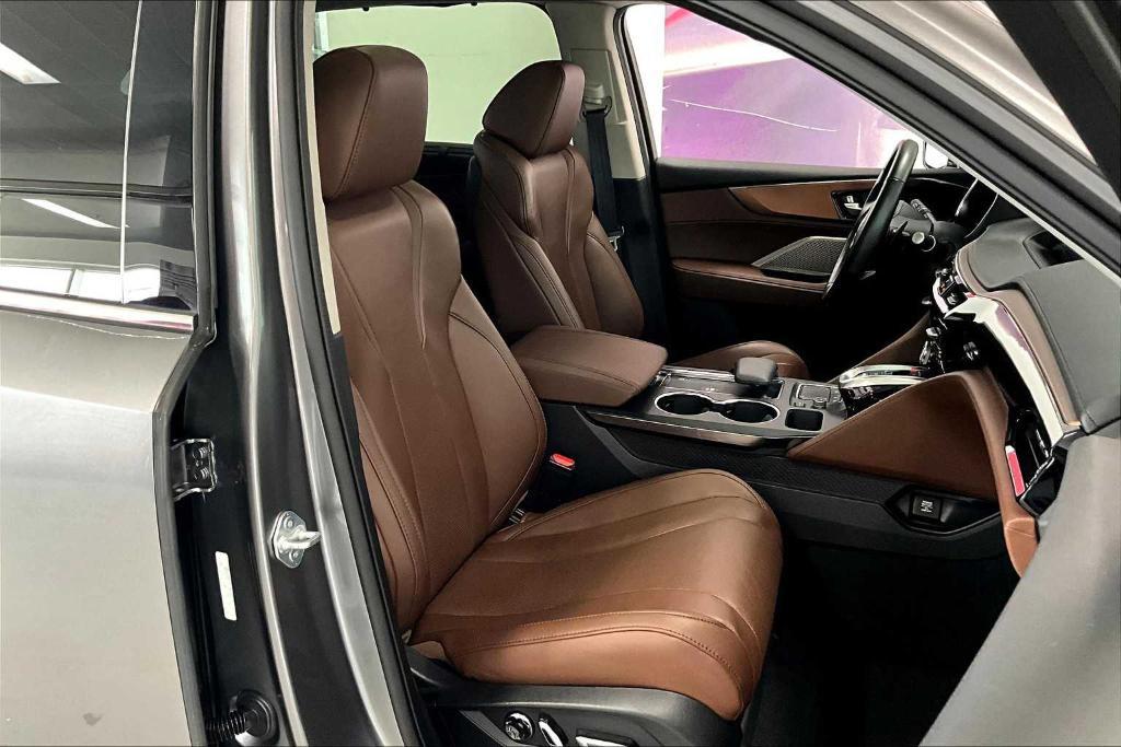 used 2022 Acura MDX car, priced at $41,830
