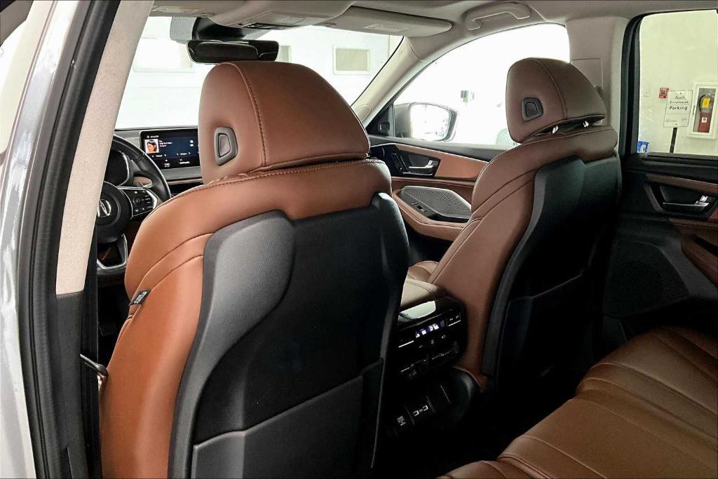 used 2022 Acura MDX car, priced at $41,830