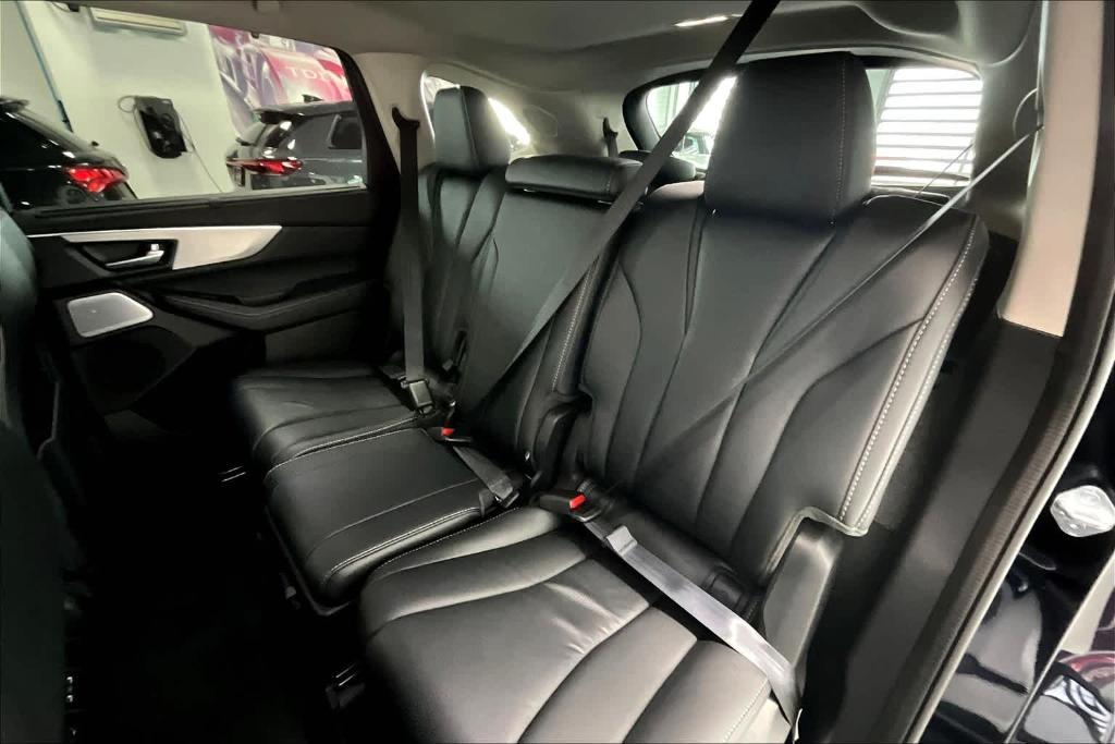 new 2025 Acura MDX car, priced at $60,750