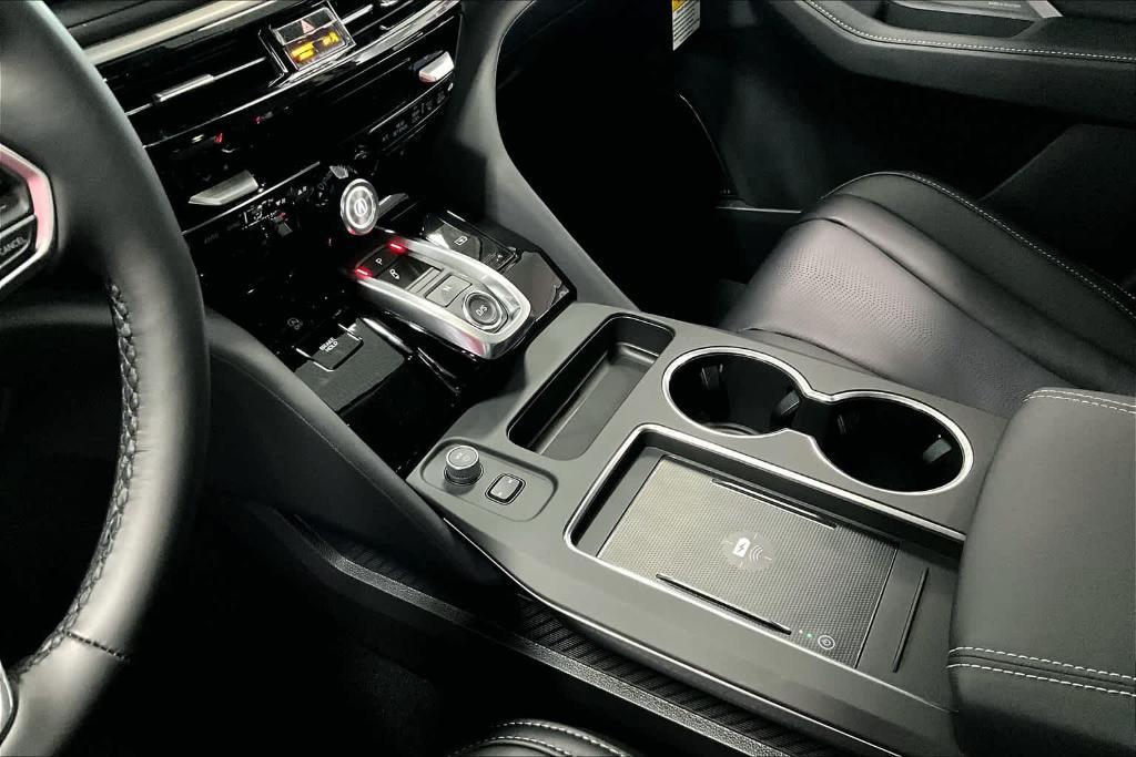 new 2025 Acura MDX car, priced at $60,750