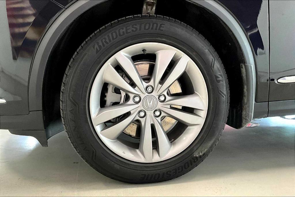used 2023 Acura MDX car, priced at $41,880