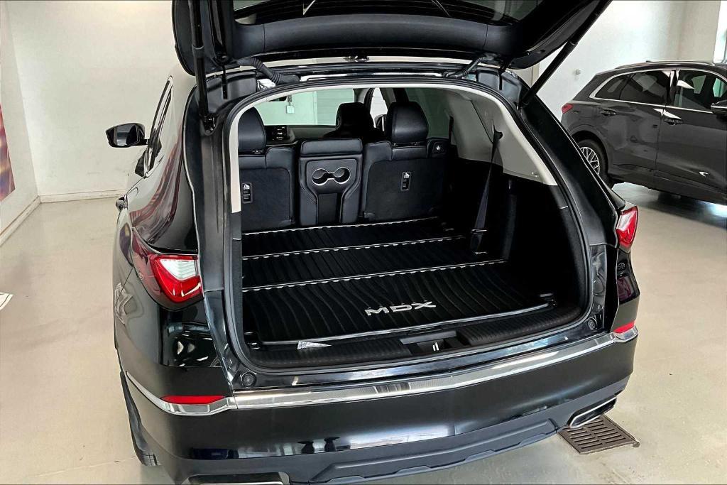 used 2023 Acura MDX car, priced at $41,880