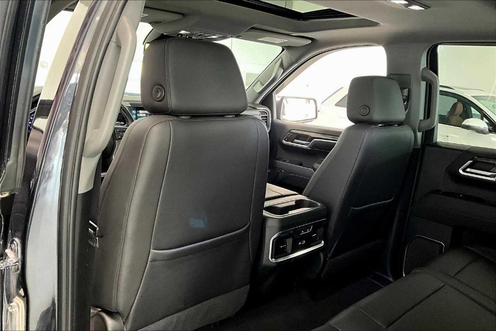 used 2022 Chevrolet Silverado 1500 car, priced at $38,377