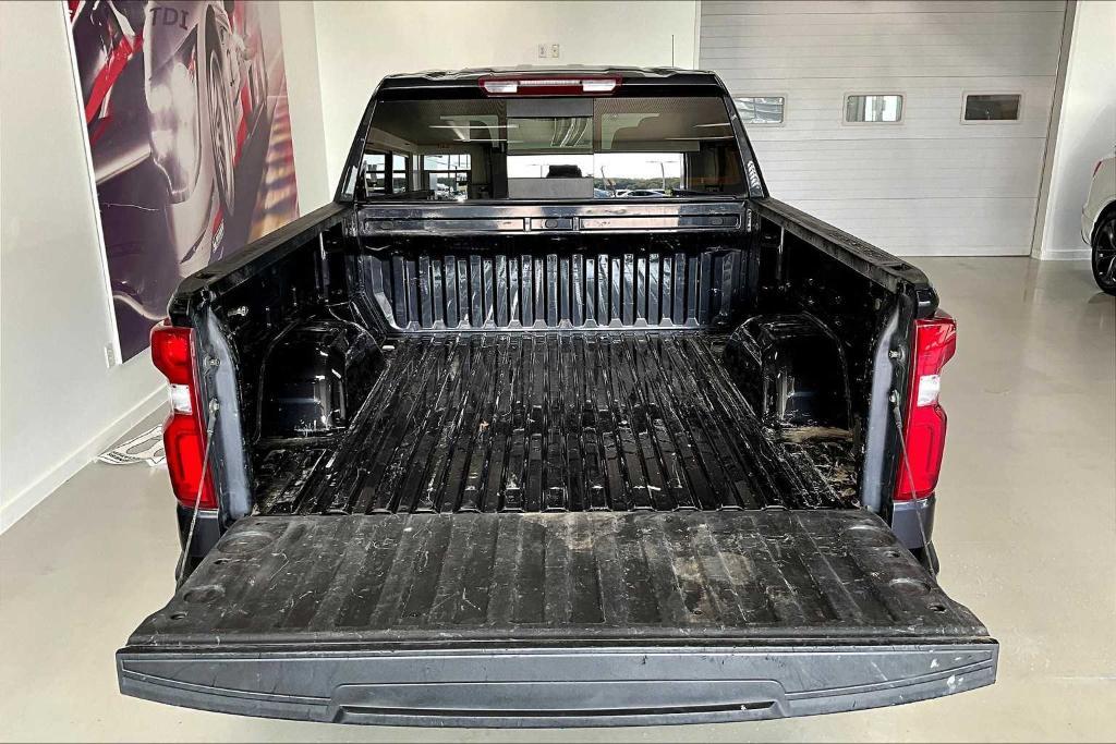 used 2022 Chevrolet Silverado 1500 car, priced at $38,377