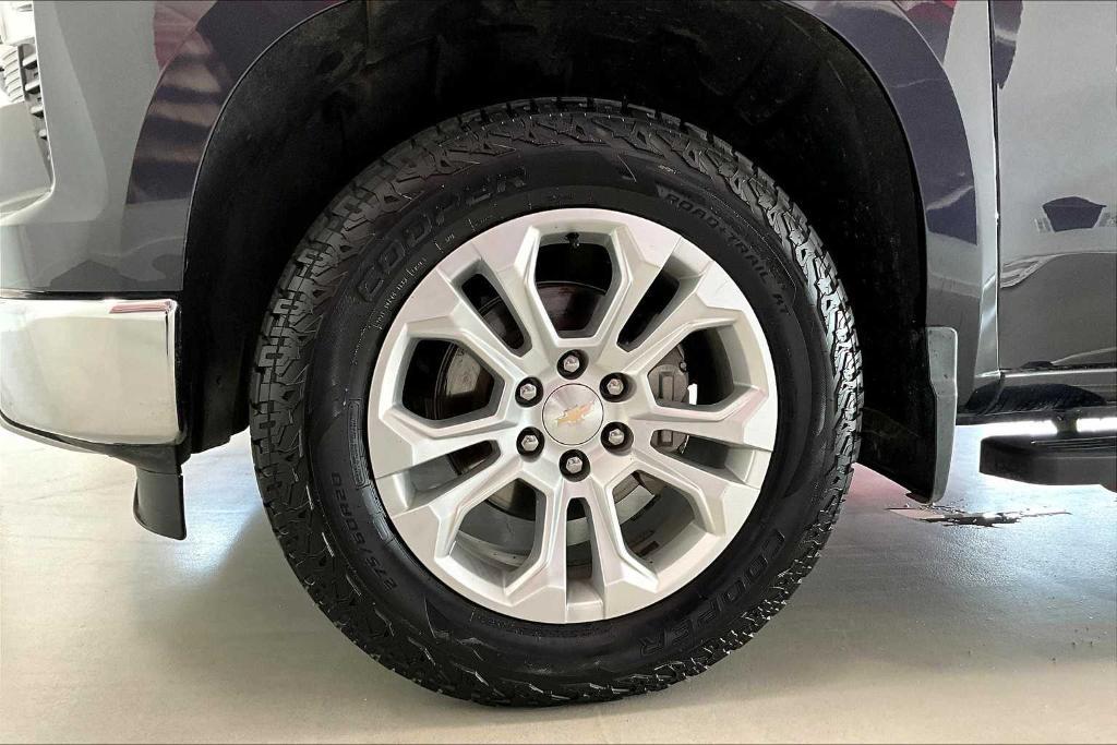 used 2022 Chevrolet Silverado 1500 car, priced at $38,377