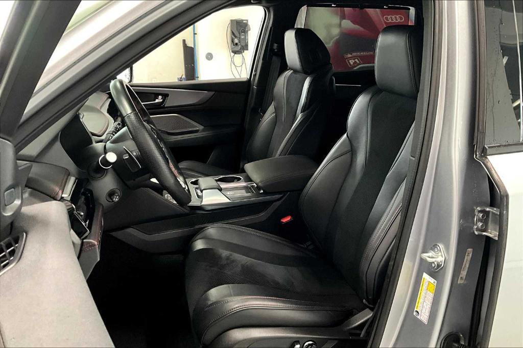 used 2022 Acura MDX car, priced at $48,907