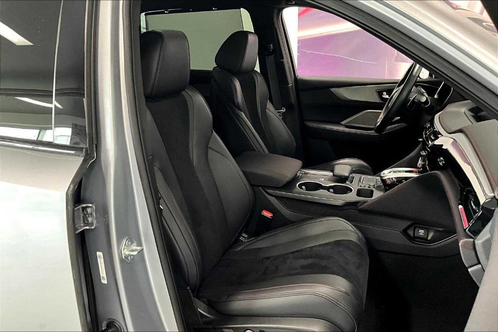 used 2022 Acura MDX car, priced at $48,907