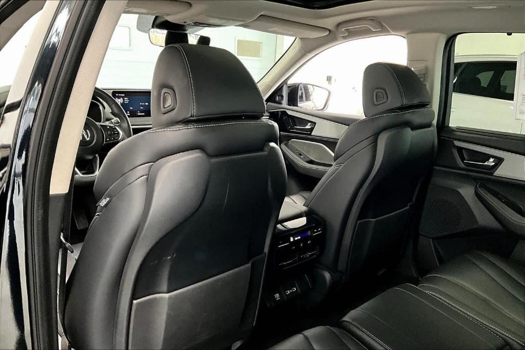 used 2024 Acura MDX car, priced at $47,810