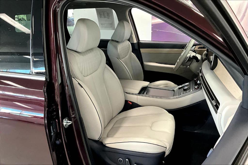 used 2023 Hyundai Palisade car, priced at $39,697