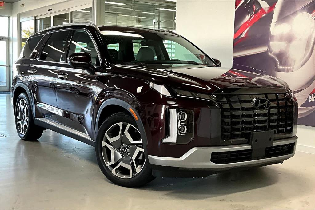 used 2023 Hyundai Palisade car, priced at $39,697