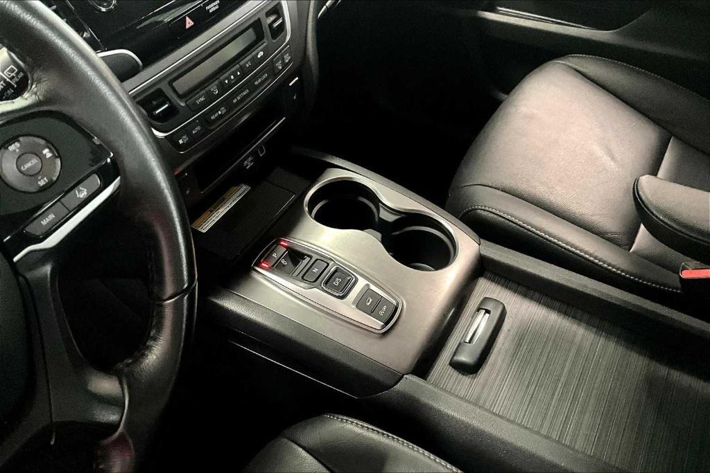 used 2022 Honda Pilot car, priced at $35,223