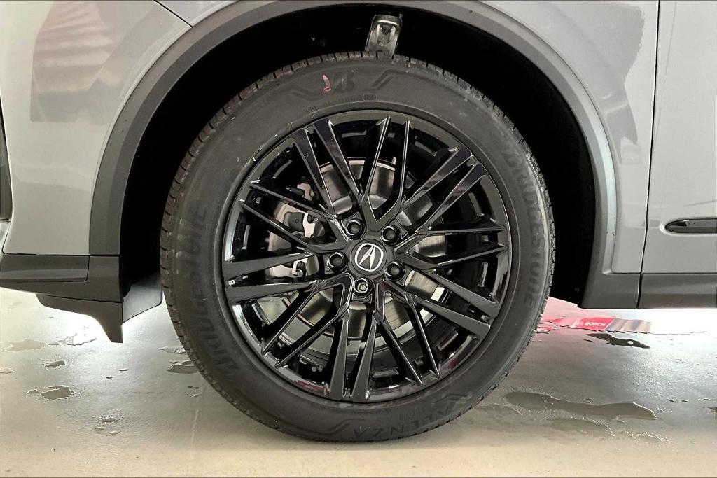 new 2026 Acura MDX car, priced at $70,850