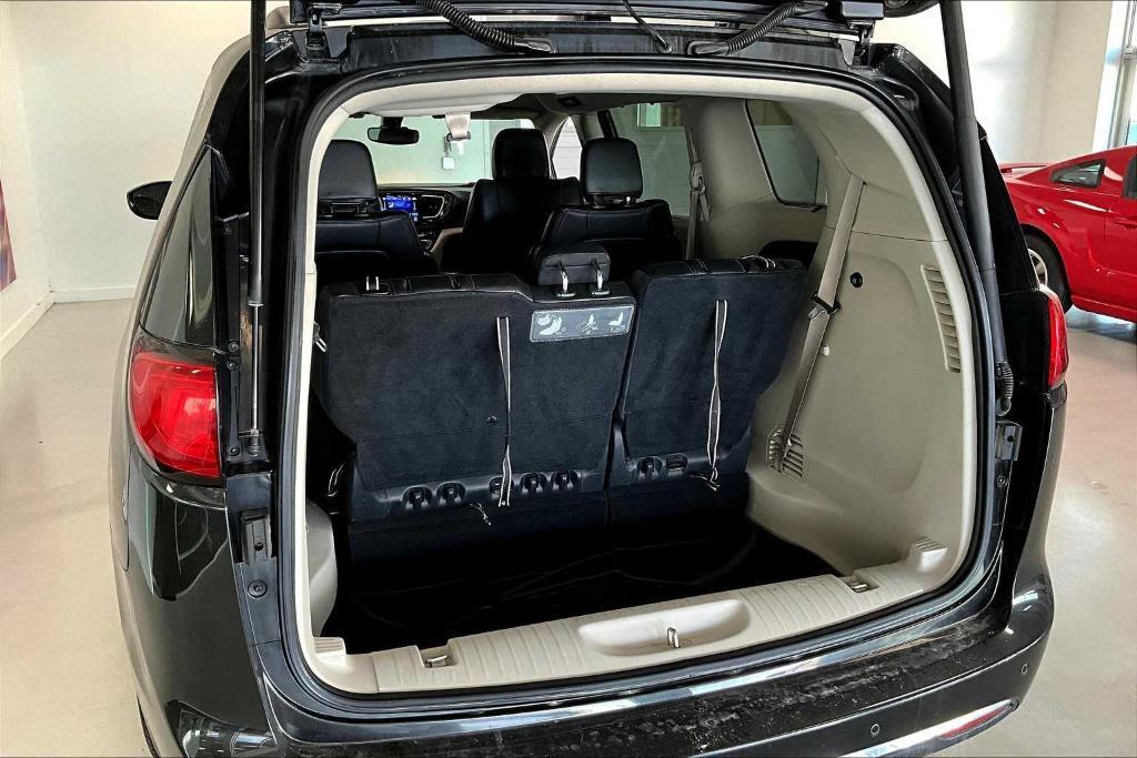 used 2017 Chrysler Pacifica car, priced at $13,577