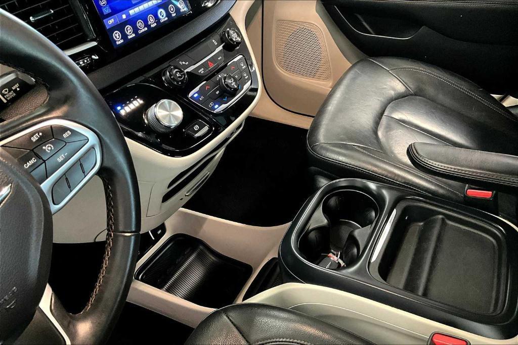 used 2017 Chrysler Pacifica car, priced at $13,577