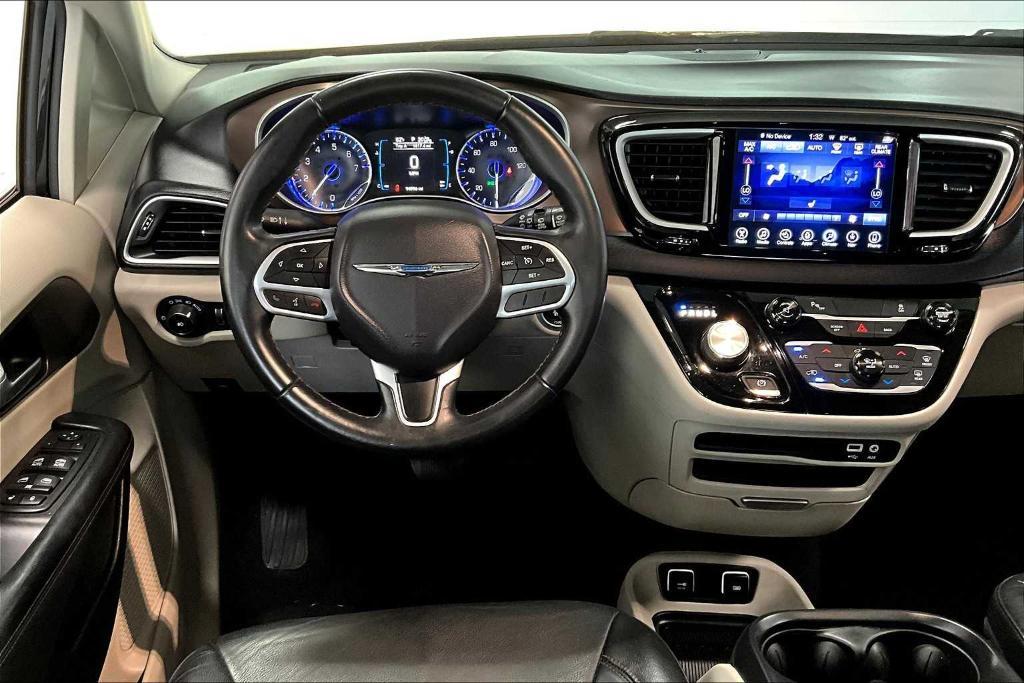 used 2017 Chrysler Pacifica car, priced at $13,577
