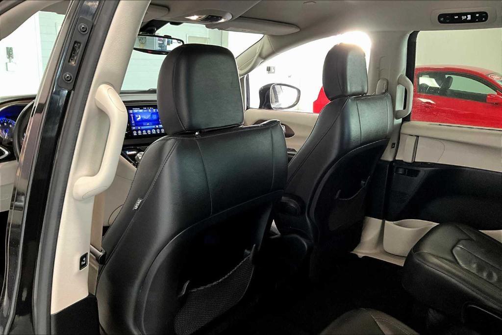 used 2017 Chrysler Pacifica car, priced at $13,577