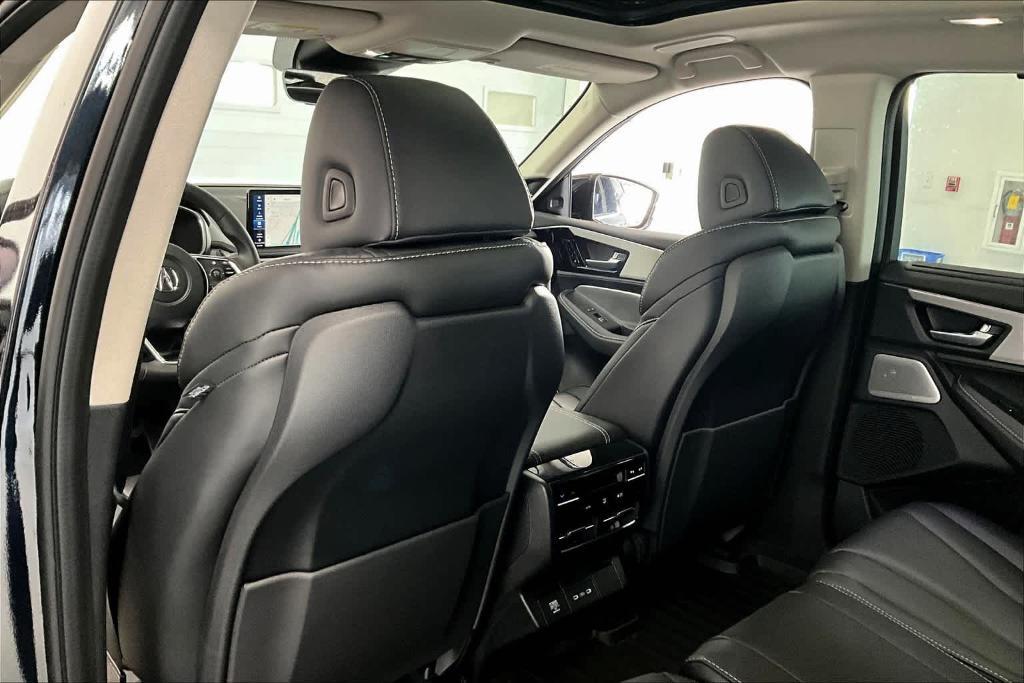 new 2025 Acura MDX car, priced at $60,750