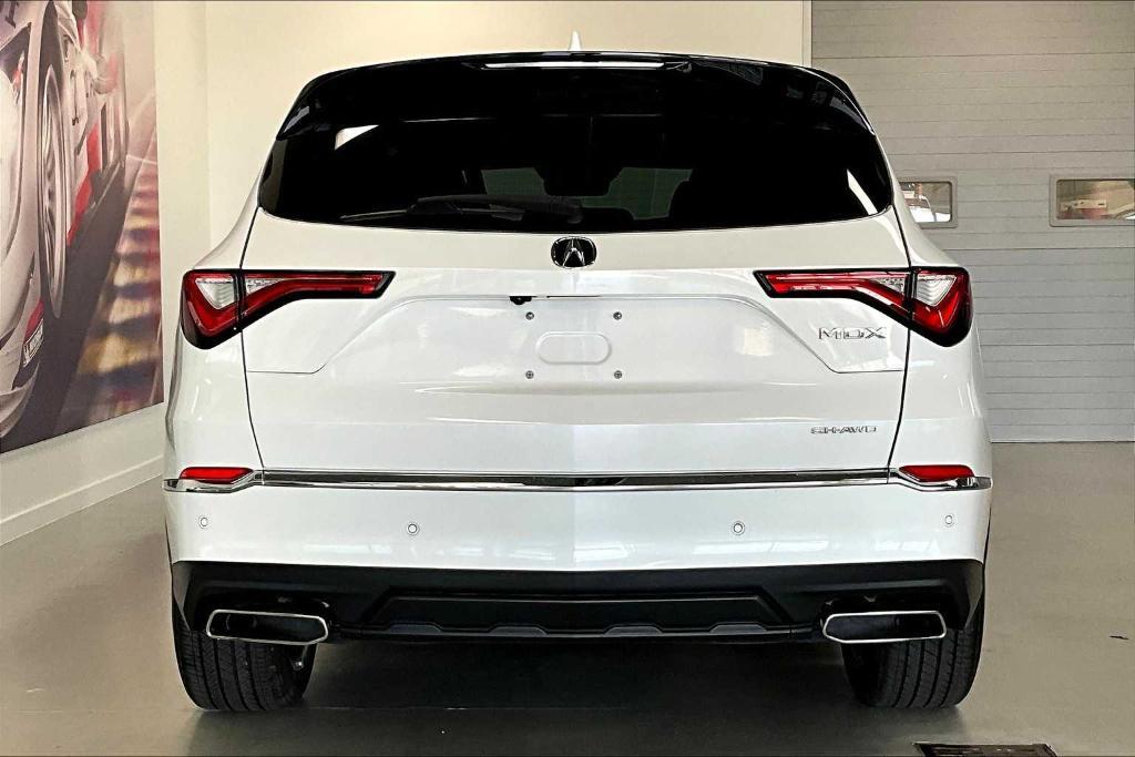 used 2022 Acura MDX car, priced at $39,997